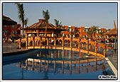 Pool Bar